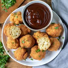 Mac n Cheese Balls